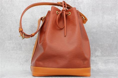 louis vuitton bucket bag epi leather|louis vuitton epi riviera bag.